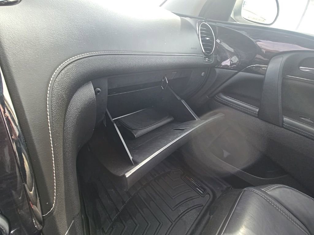 Used 2016 Buick Enclave Premium w/ Experience Buick Package image 23