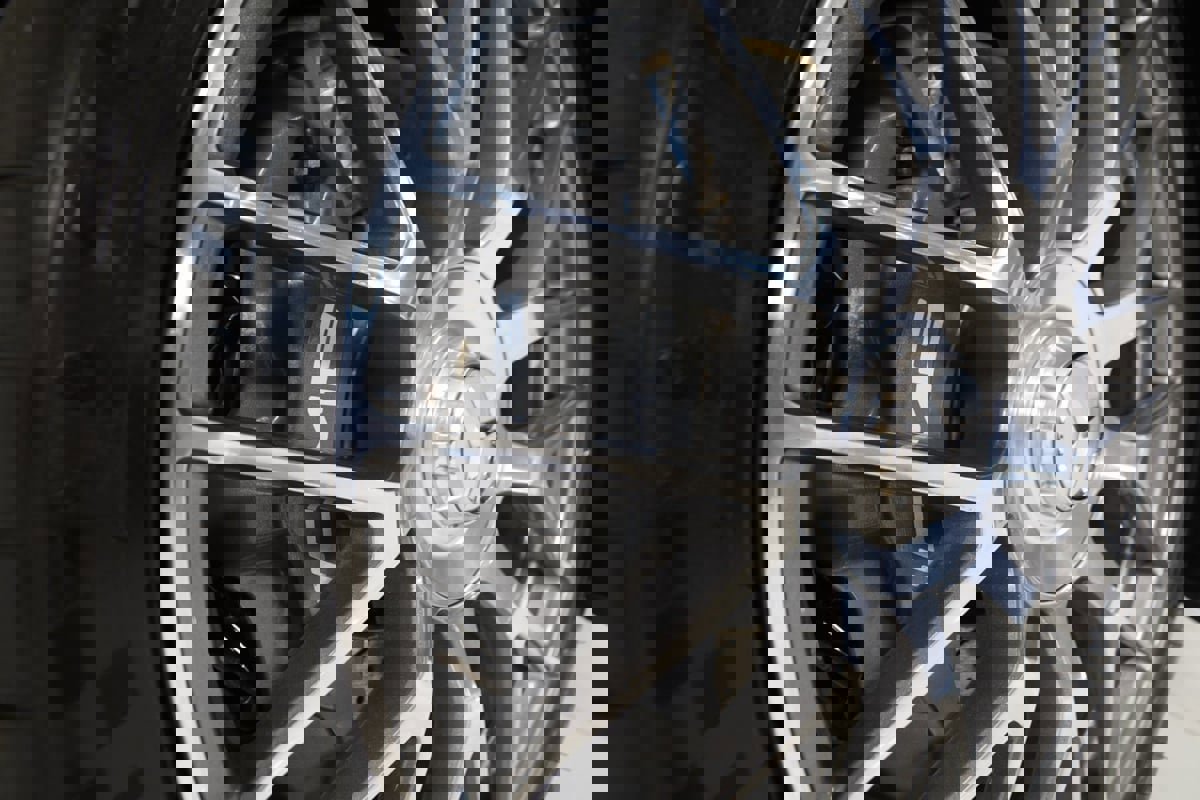 Used 2017 Mercedes-Benz AMG GT Coupe w/ Exclusive Interior Package image 18