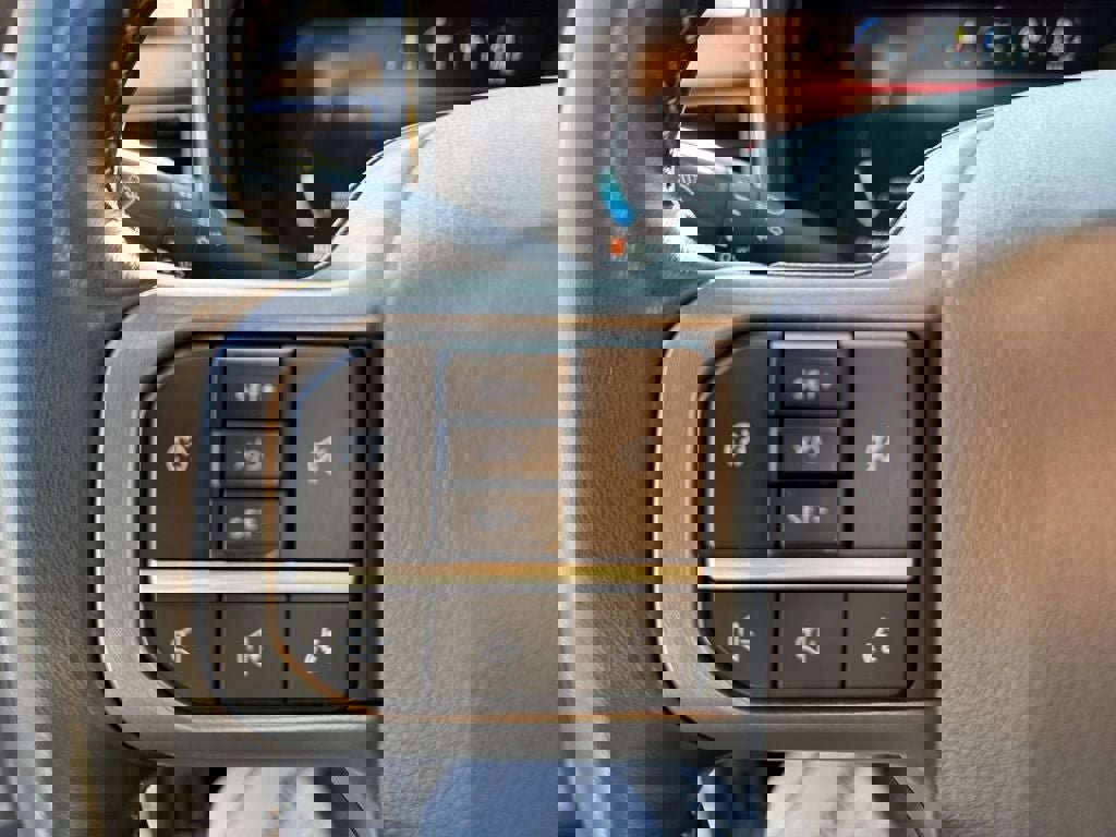 Used 2024 Ford F250 Lariat image 23