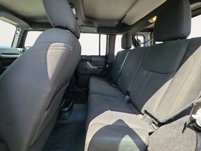 Used 2017 Jeep Wrangler Unlimited Sport AWD/4WD image 13