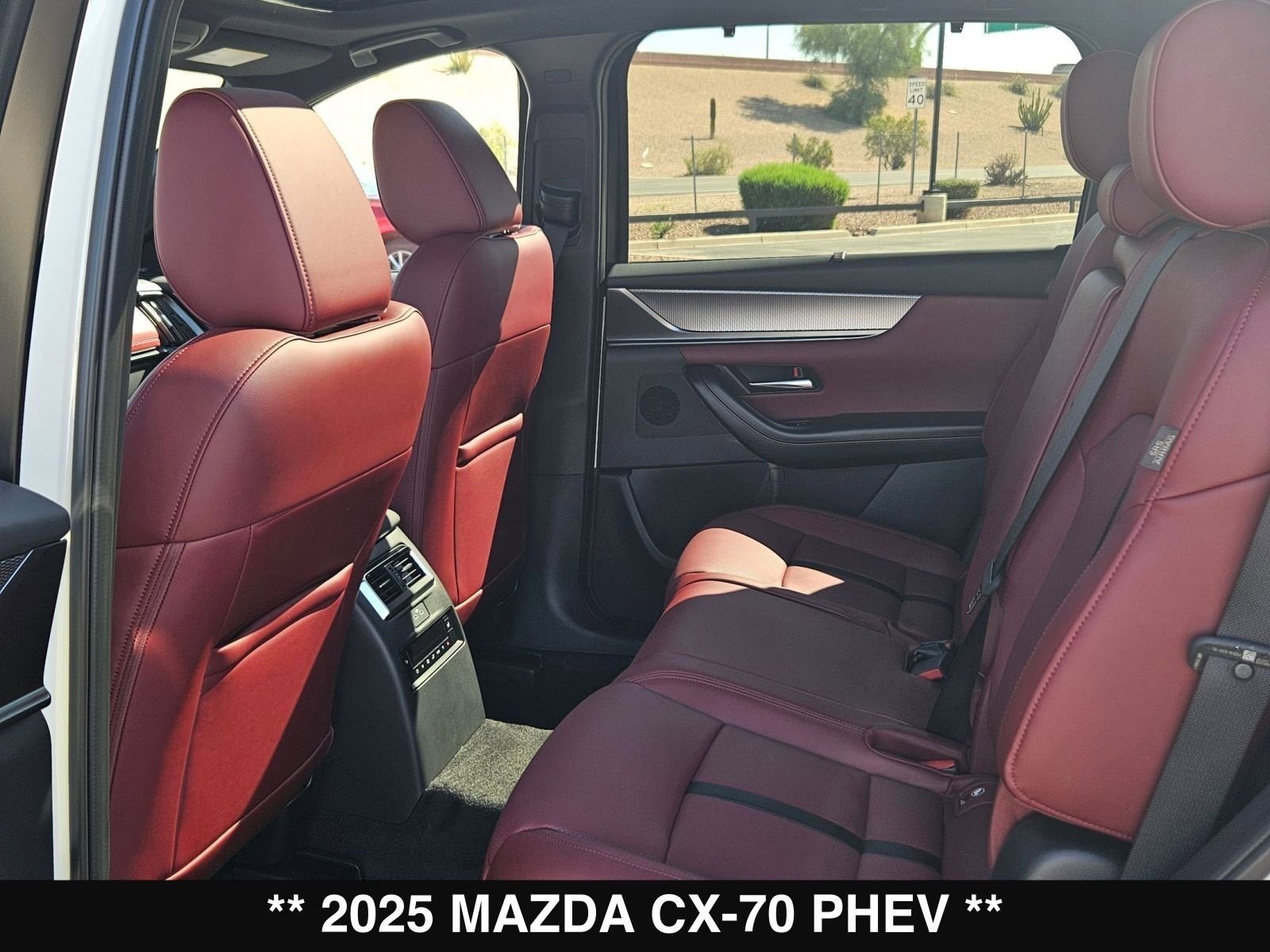 New 2025 MAZDA CX-70 Plug-In Hybrid w/ Premium Plus image 20