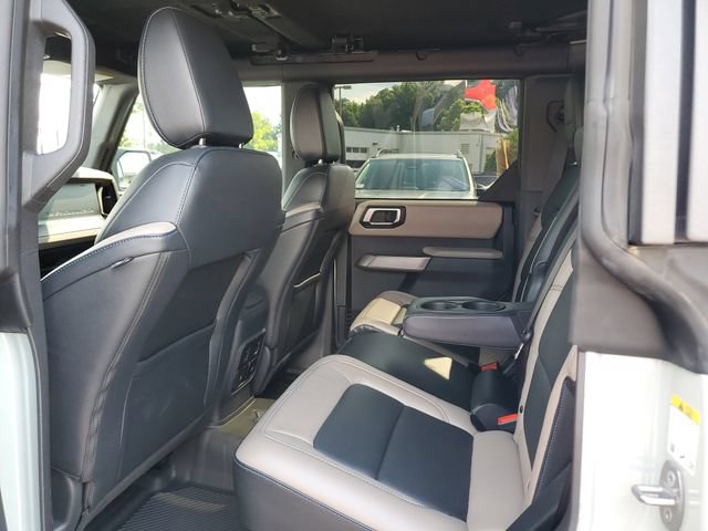 Used 2022 Ford Bronco Wildtrak AWD/4WD image 13