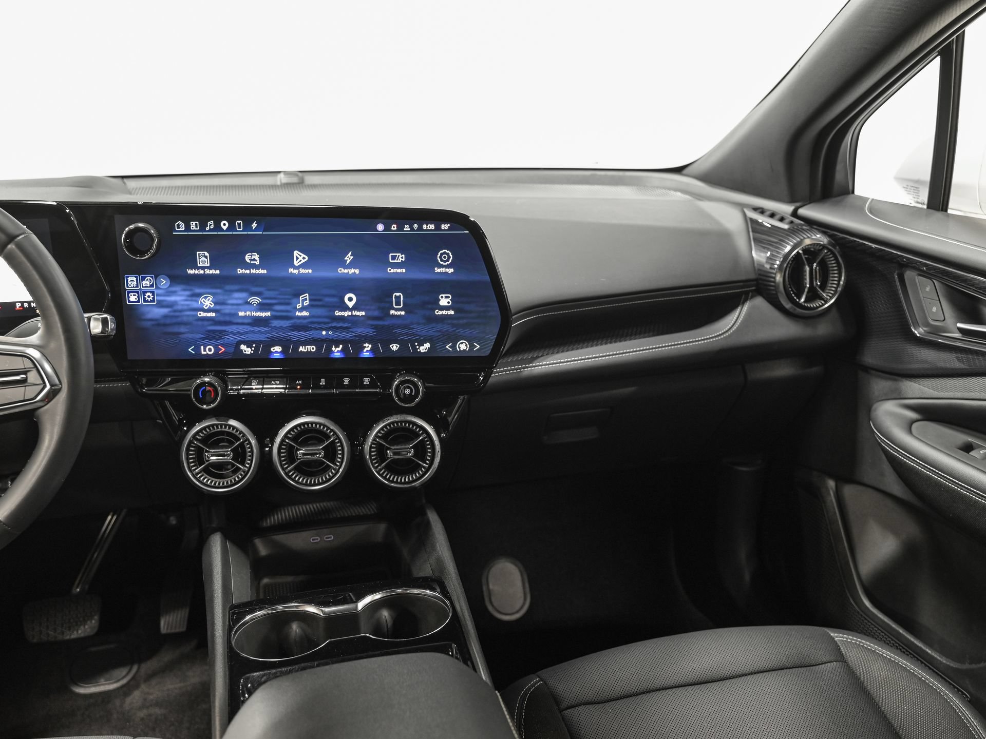 Used 2024 Chevrolet Blazer EV LT AWD/4WD image 29