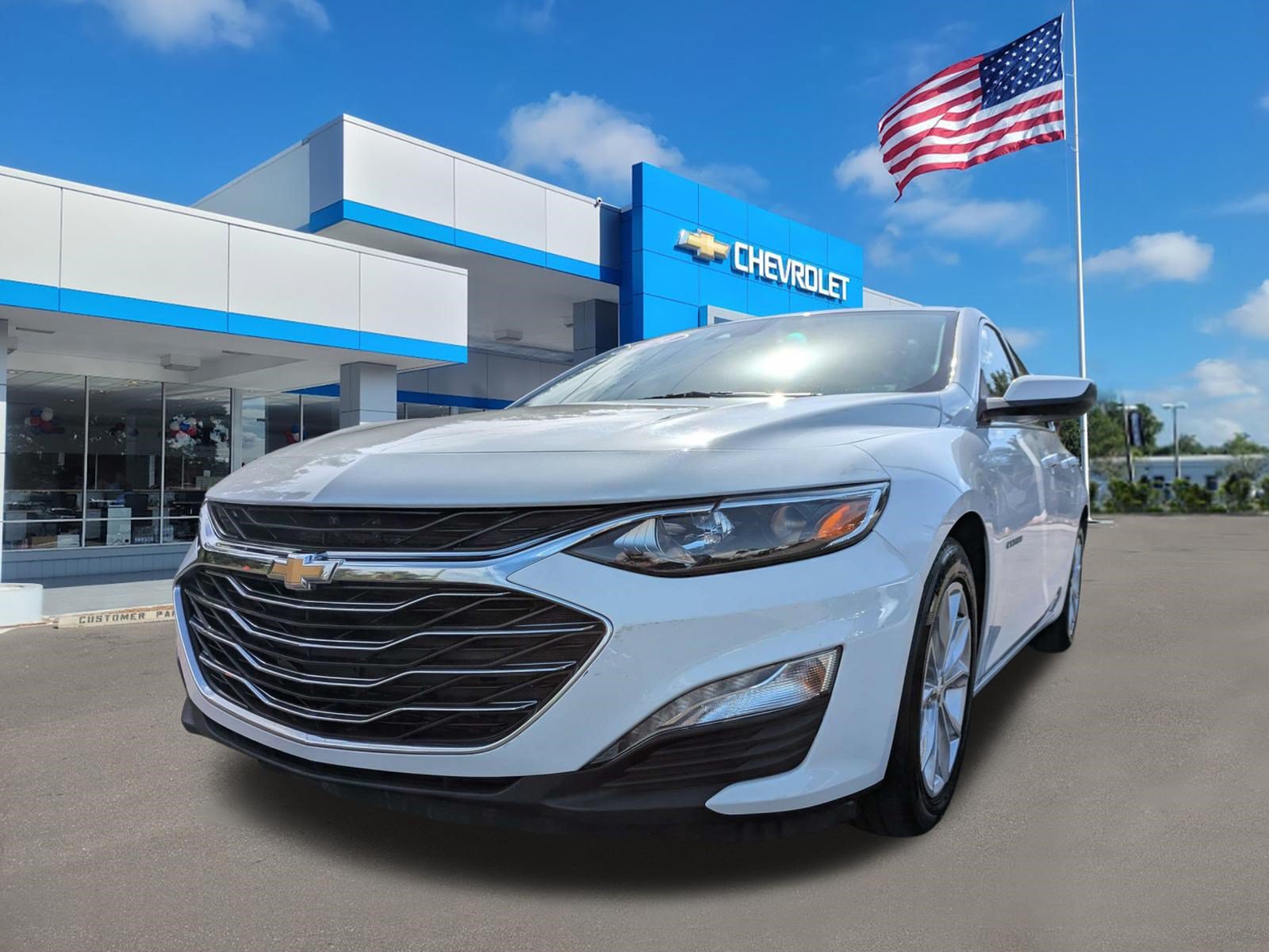 Used 2024 Chevrolet Malibu LT FWD image 7