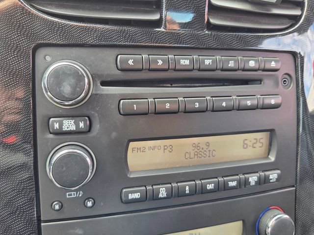 Used 2011 Chevrolet Corvette Coupe w/ 1LT image 21