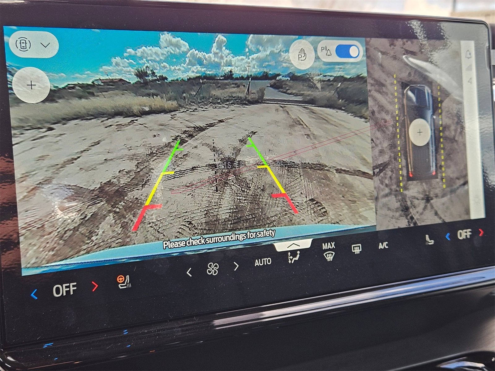 New 2025 Ford Expedition Platinum w/ Driver's Package image 17