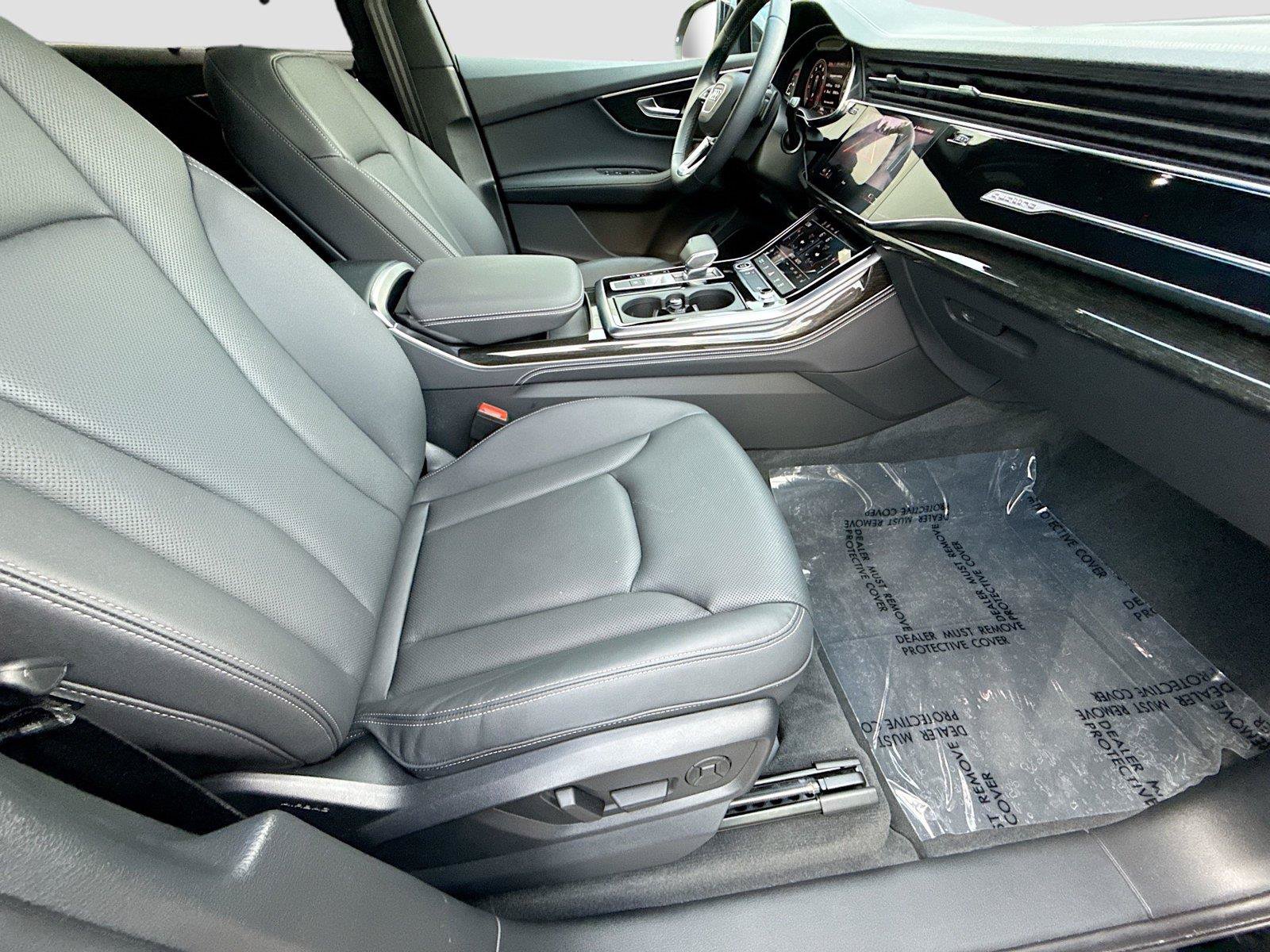 Certified 2026 Audi Q7 2.0T Premium Plus AWD/4WD image 30