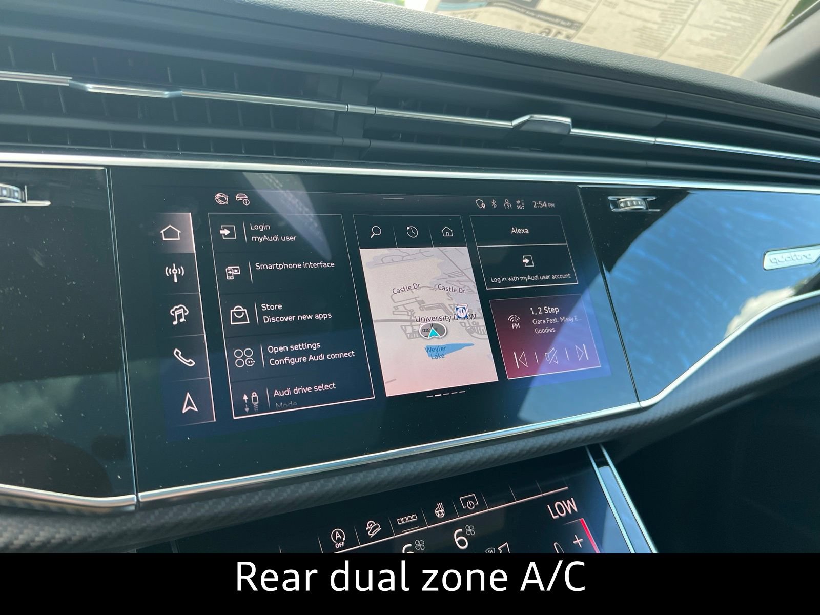 New 2026 Audi SQ8 Premium Plus AWD/4WD image 11