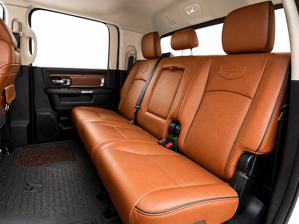 Used 2018 RAM 2500 Longhorn RWD image 18