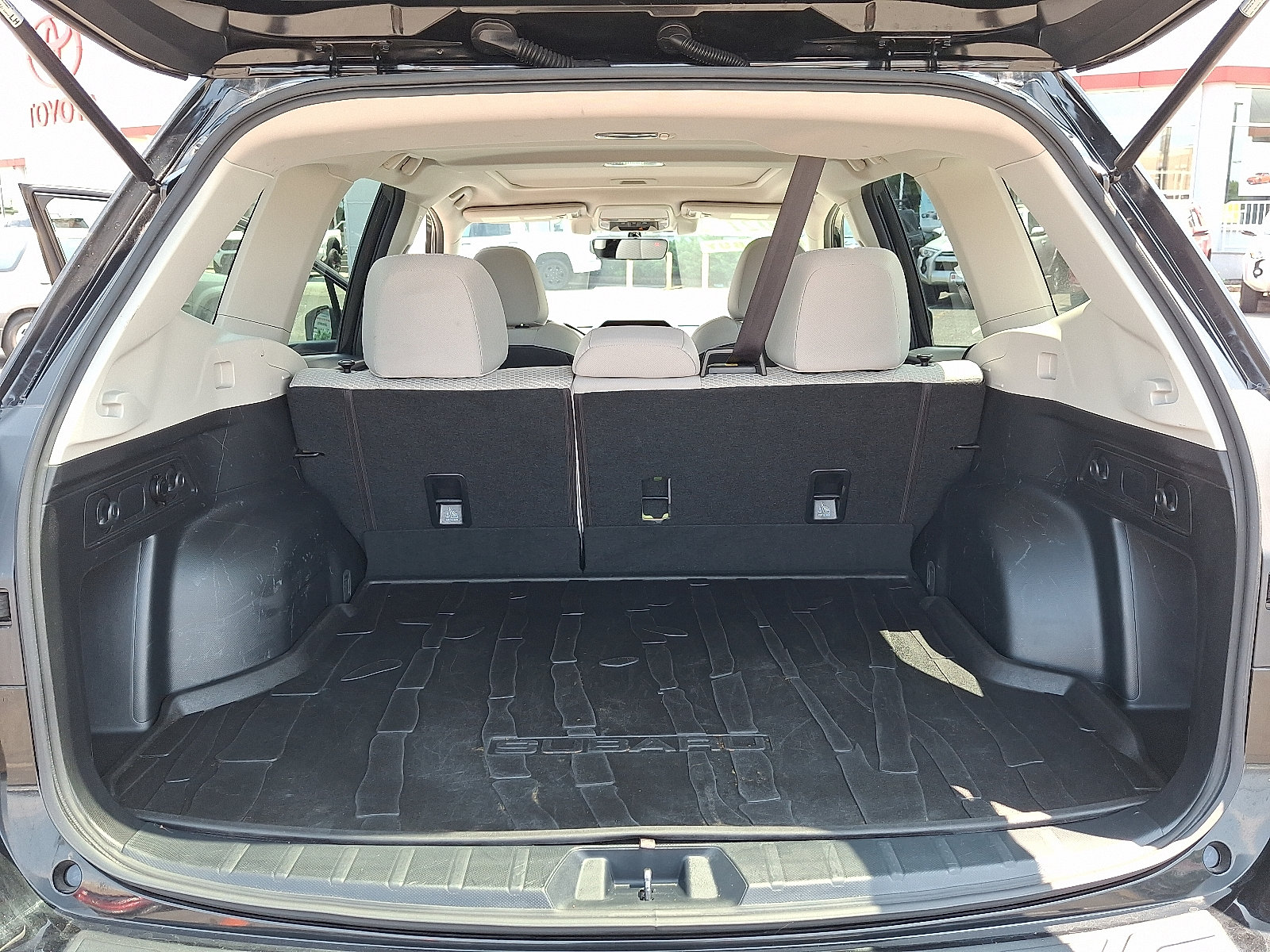 Used 2021 Subaru Forester Premium AWD/4WD image 29