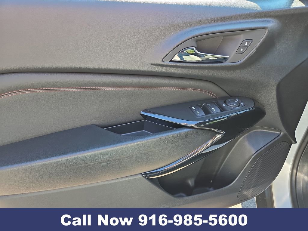 New 2026 Chevrolet Trax RS w/ Driver Confidence Package FWD image 25