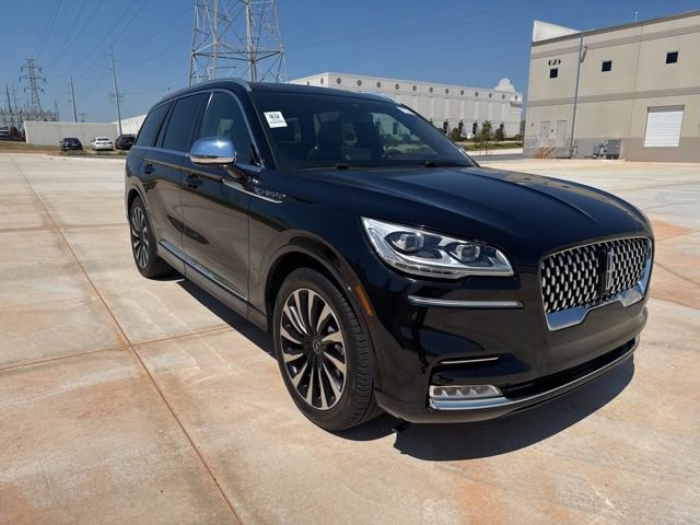 Used 2022 Lincoln Aviator Black Label Grand Touring w/ Class IV Trailer Tow Package image 2
