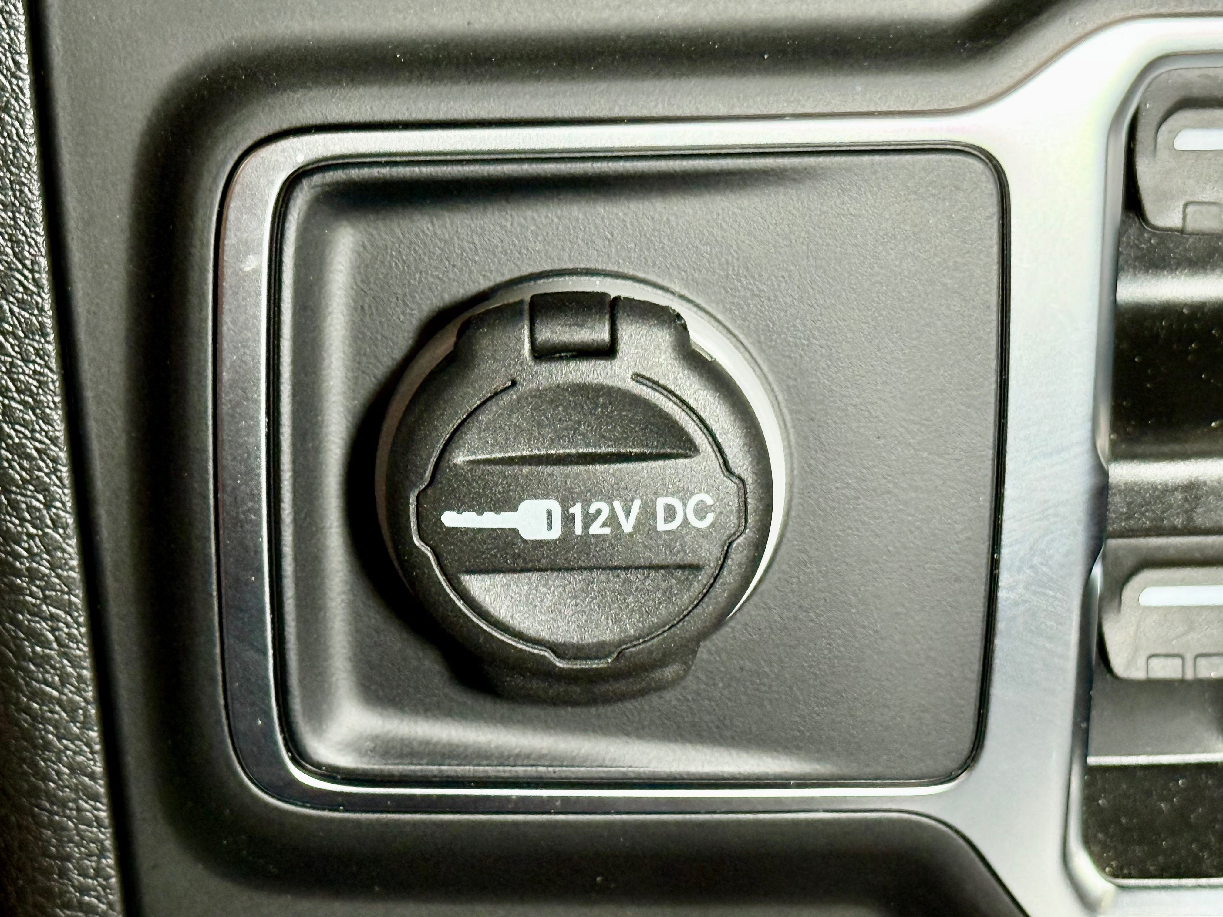Certified 2025 Jeep Wrangler Unlimited Rubicon AWD/4WD image 29