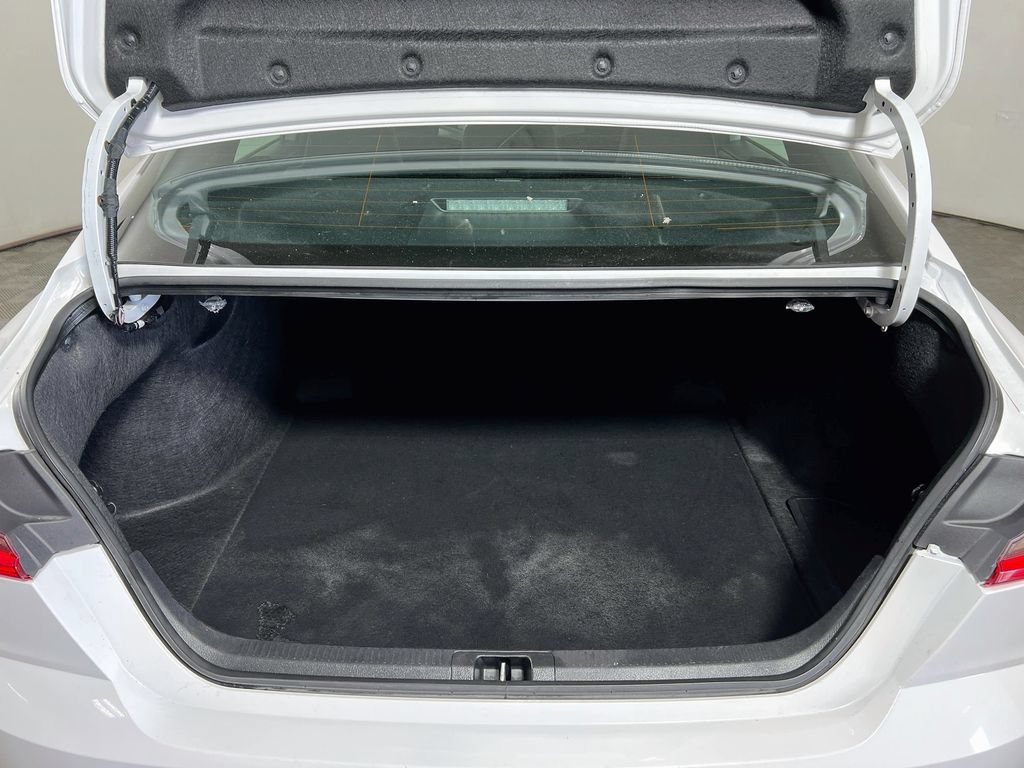 Used 2025 Toyota Camry SE FWD image 22