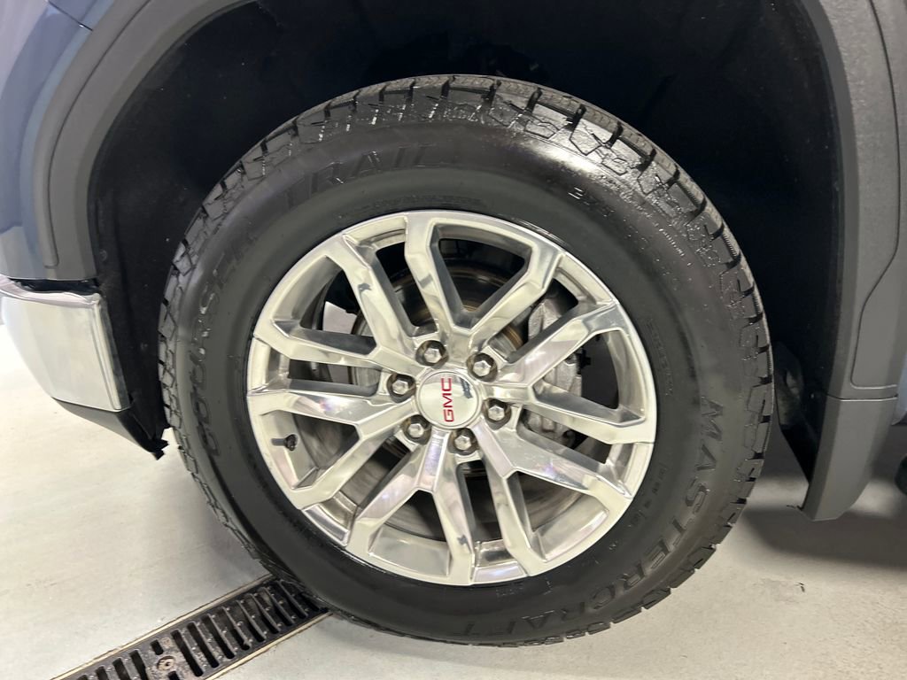 Used 2019 GMC Sierra 1500 SLT w/ SLT Premium Plus Package AWD/4WD image 9
