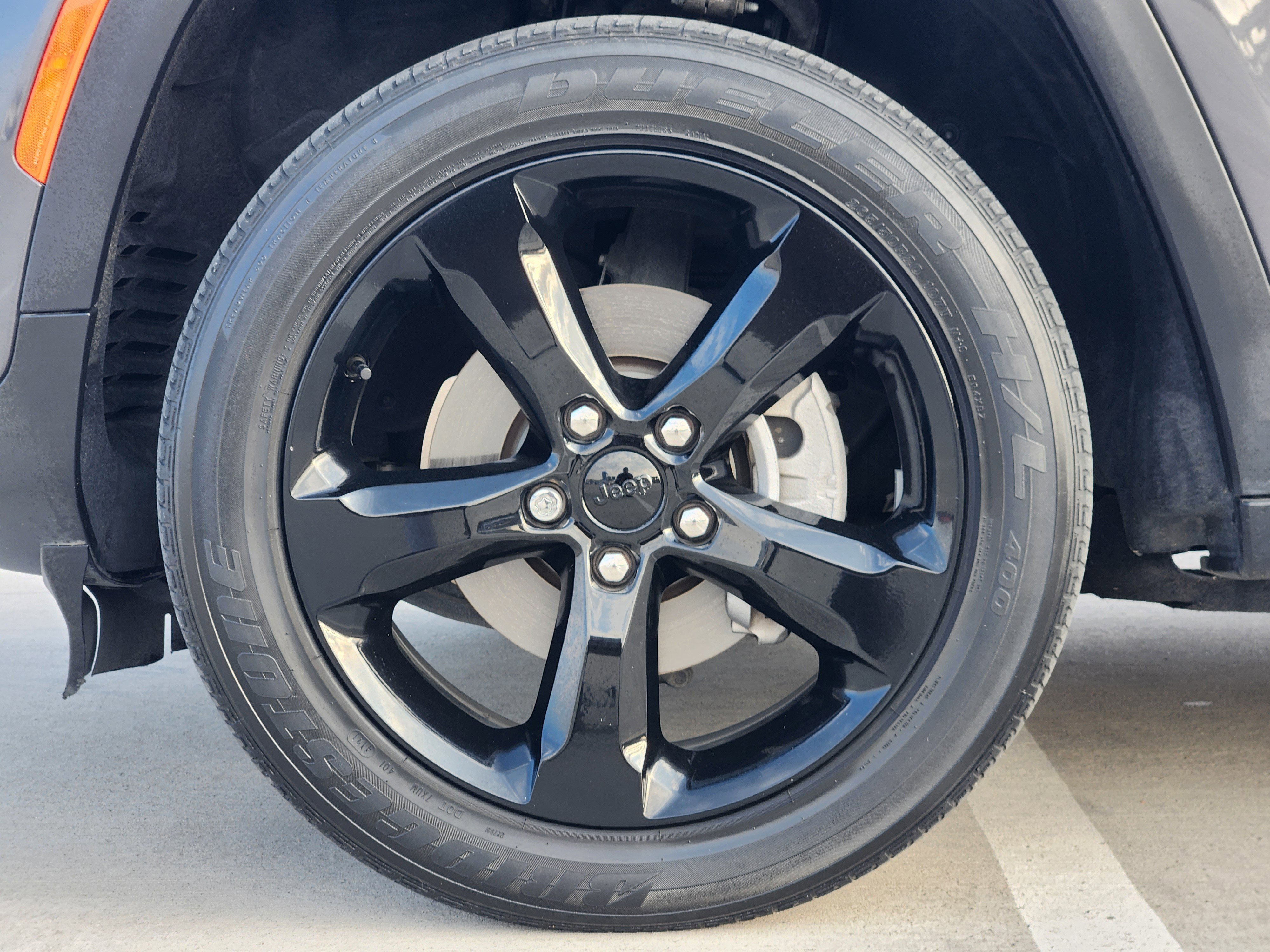 Used 2022 Jeep Grand Cherokee Altitude image 11