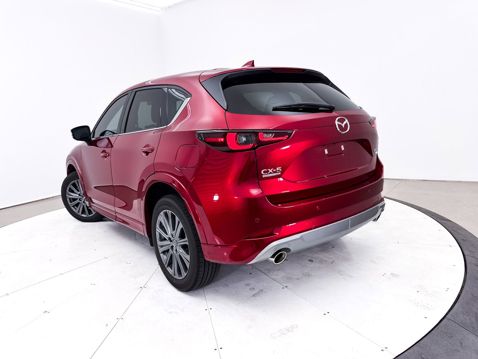 Certified 2025 MAZDA CX-5 Signature image 2
