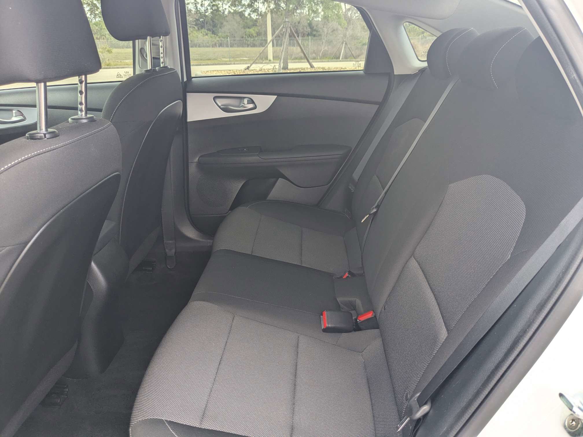 Certified 2022 Kia Forte LXS w/ LXS Technology Package FWD image 14
