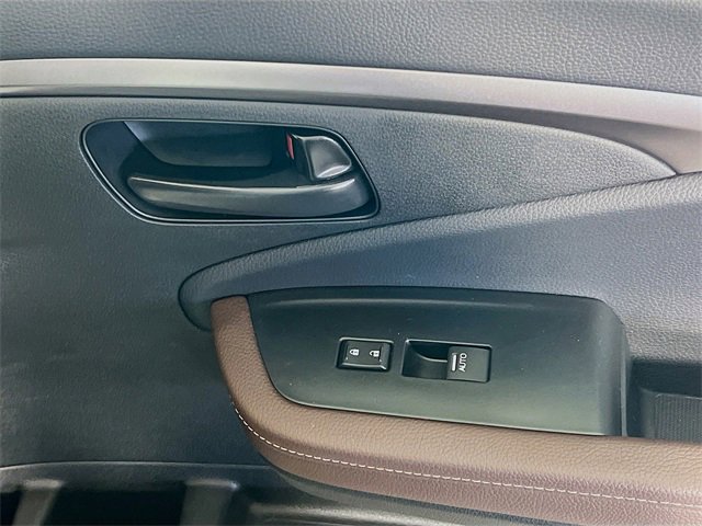 Certified 2025 Honda Passport EX-L image 31