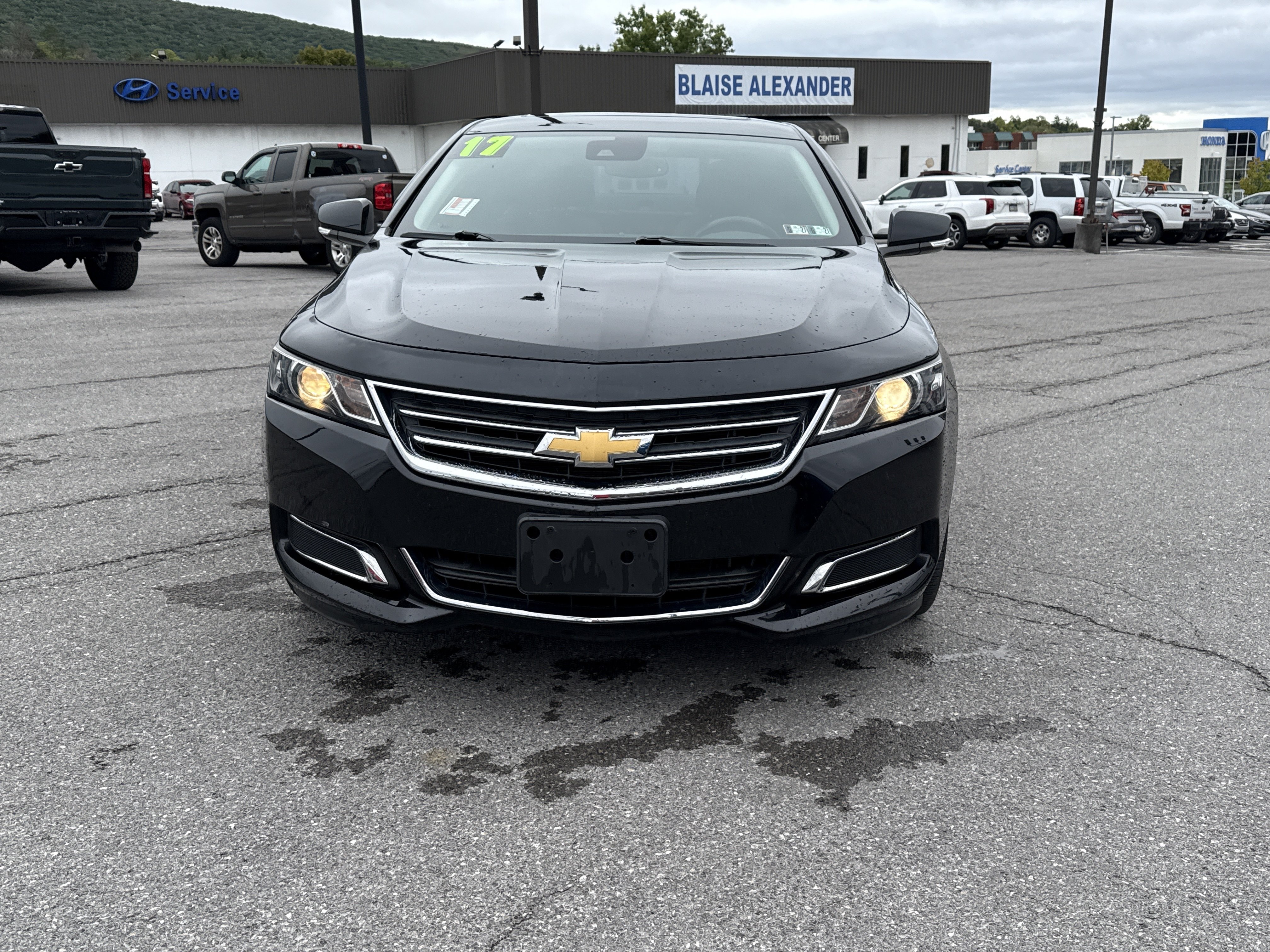 Used 2017 Chevrolet Impala LT w/ Leather Package FWD image 8