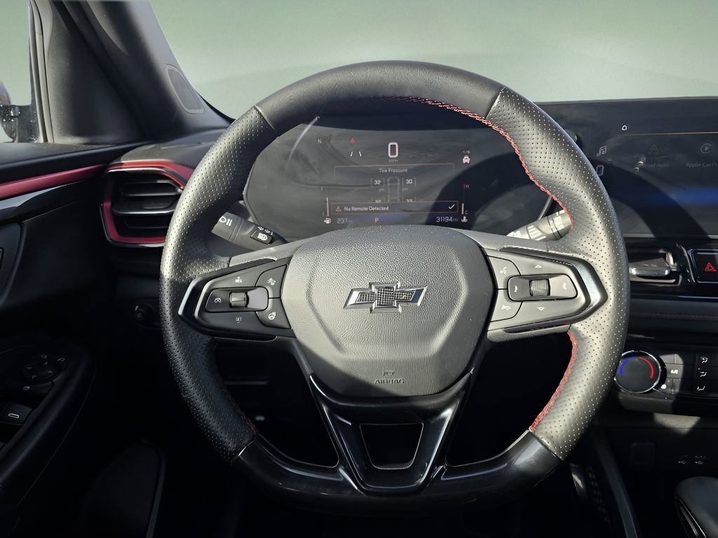 Used 2024 Chevrolet TrailBlazer RS w/ Driver Confidence Package image 25