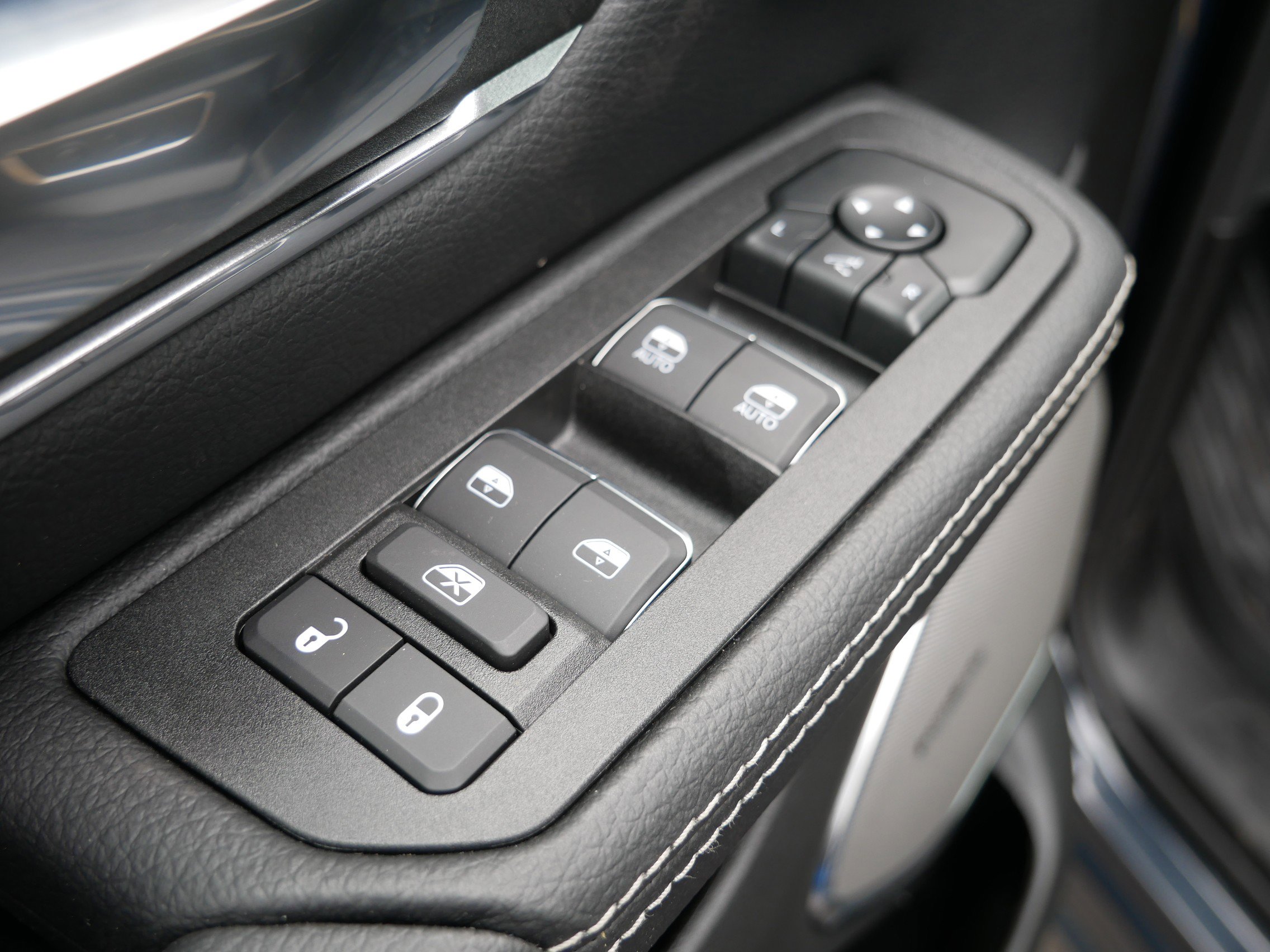 New 2026 RAM 1500 Laramie w/ Night Edition image 7