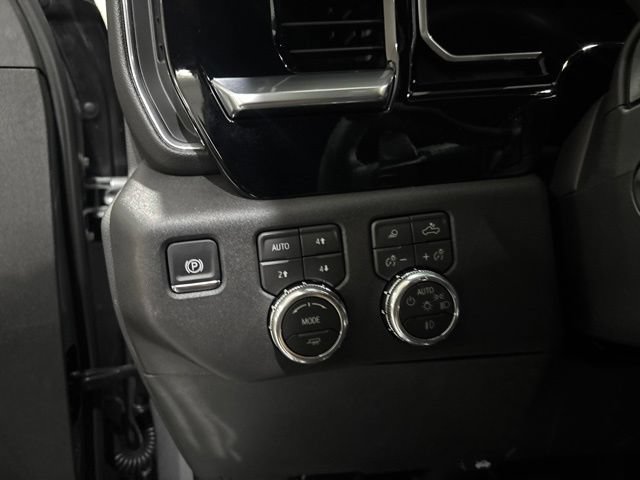 Used 2026 GMC Sierra 1500 SLT w/ SLT Premium Package AWD/4WD image 17