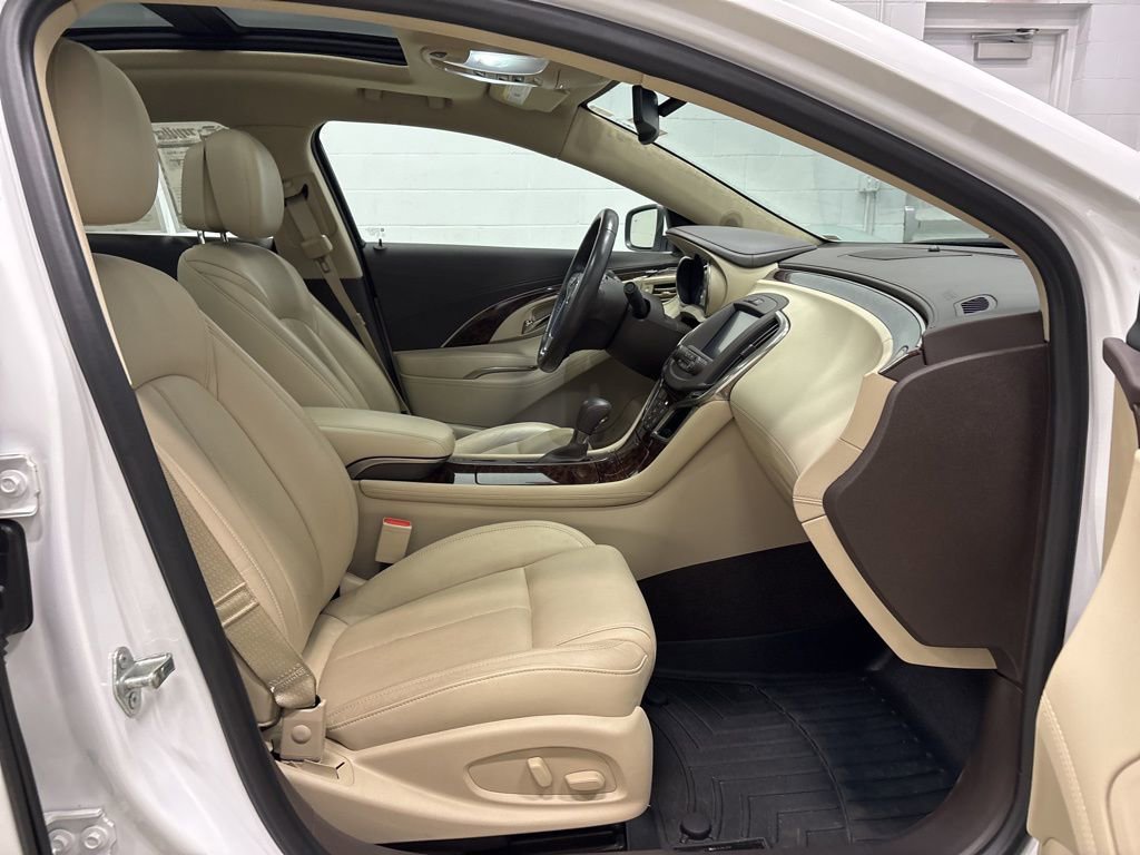 Used 2014 Buick LaCrosse Premium w/ Driver Confidence Package image 35