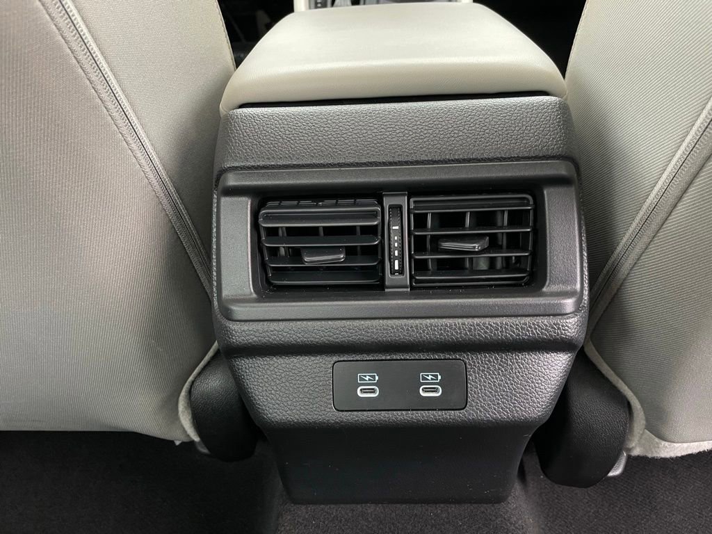 Certified 2025 Honda Accord SE image 37