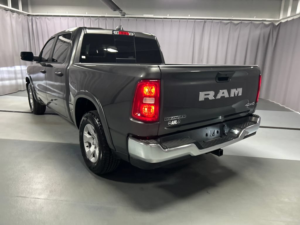 Used 2025 RAM 1500 Big Horn AWD/4WD image 5