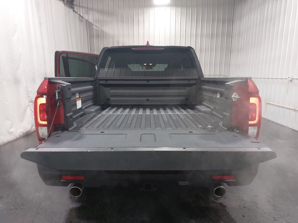 Used 2025 Honda Ridgeline Sport image 12