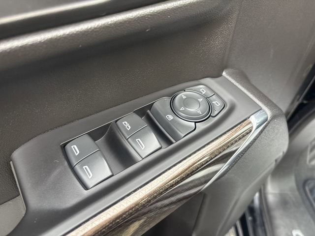 Used 2022 Chevrolet Silverado 1500 LT image 24