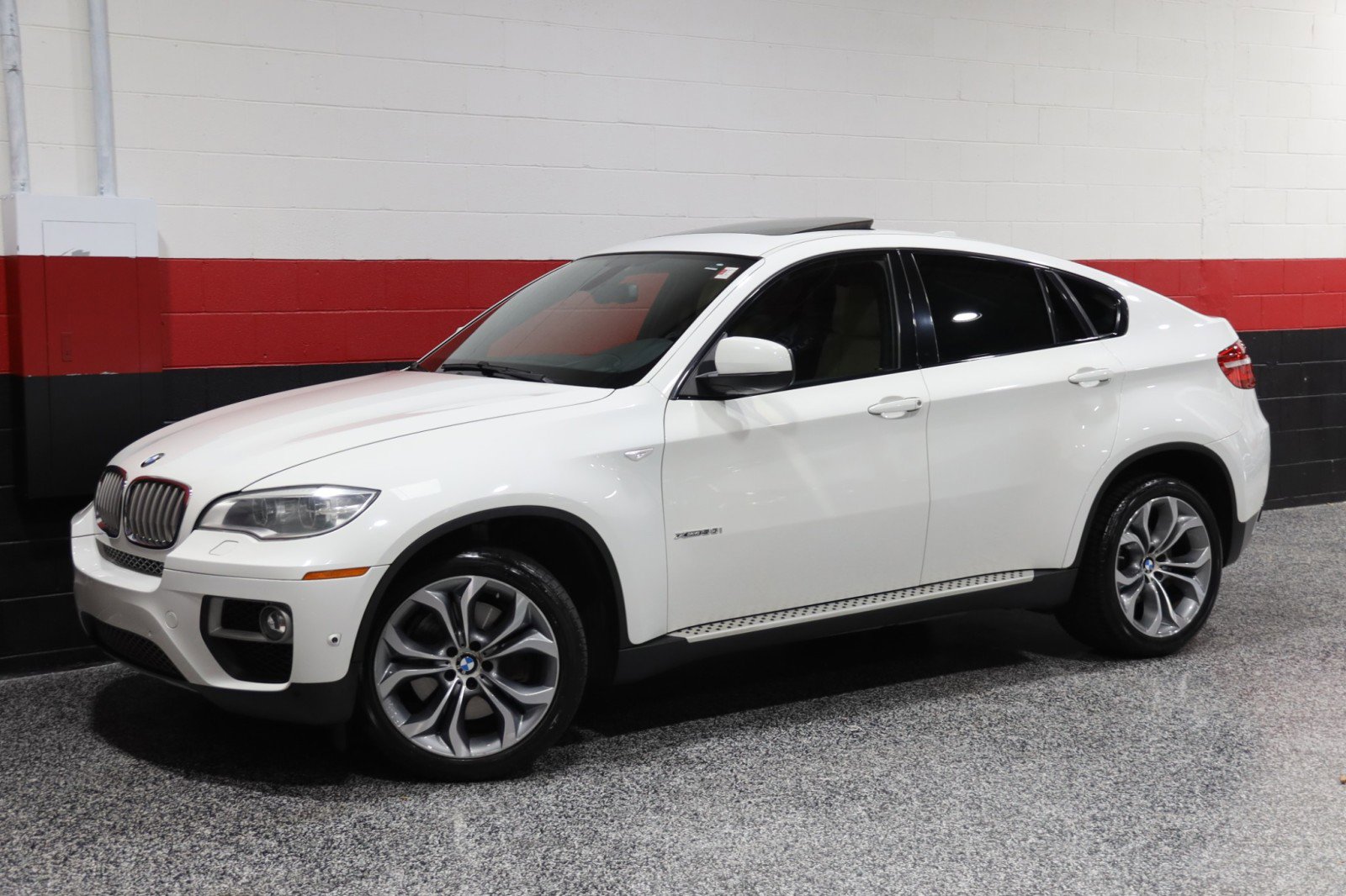 Used 2014 BMW X6 xDrive50i image 17