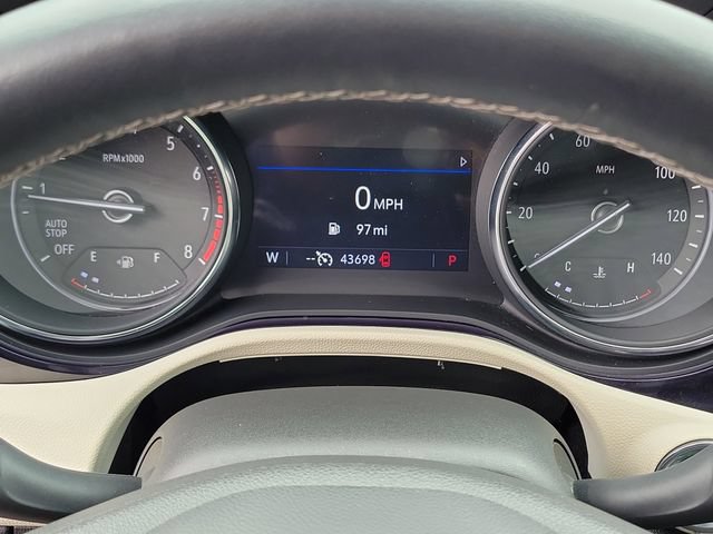Used 2023 Buick Encore GX Preferred w/ Cold Weather Comfort Package FWD image 19