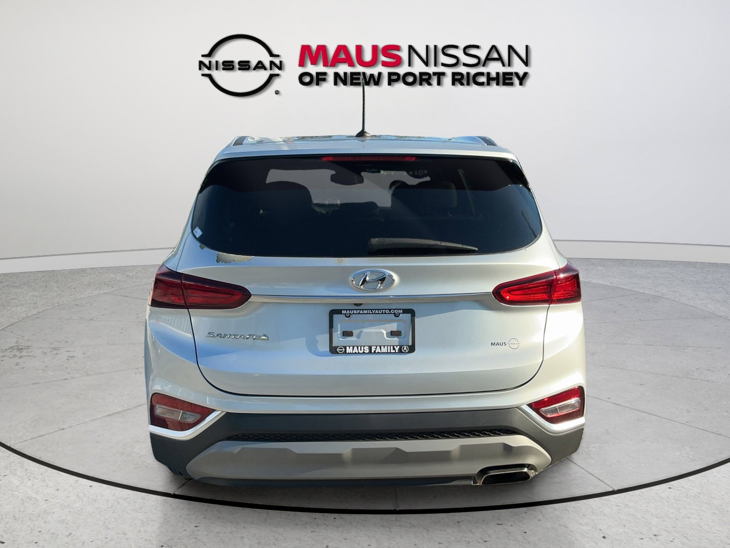 Used 2019 Hyundai Santa Fe SE FWD image 9