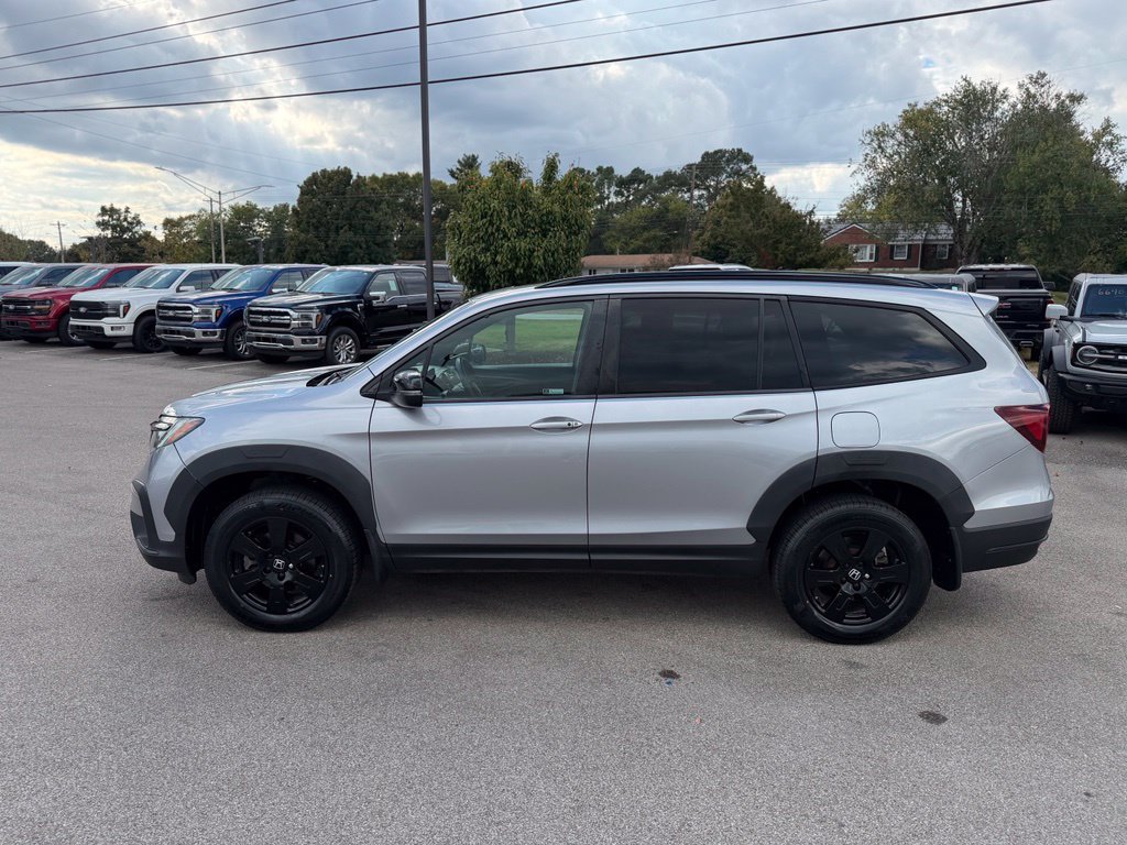 Used 2022 Honda Pilot TrailSport image 4