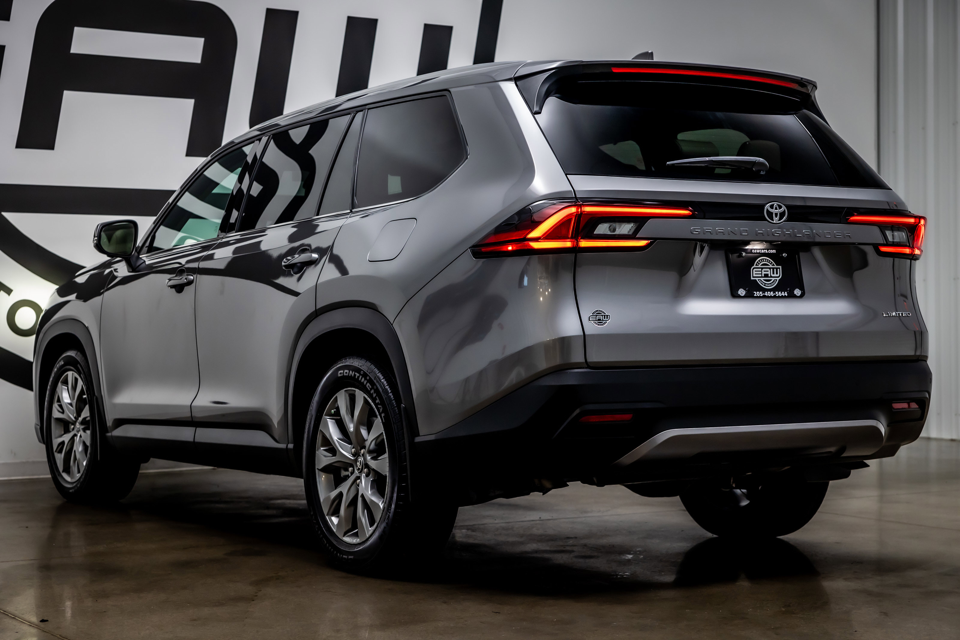 Used 2025 Toyota Grand Highlander FWD image 29