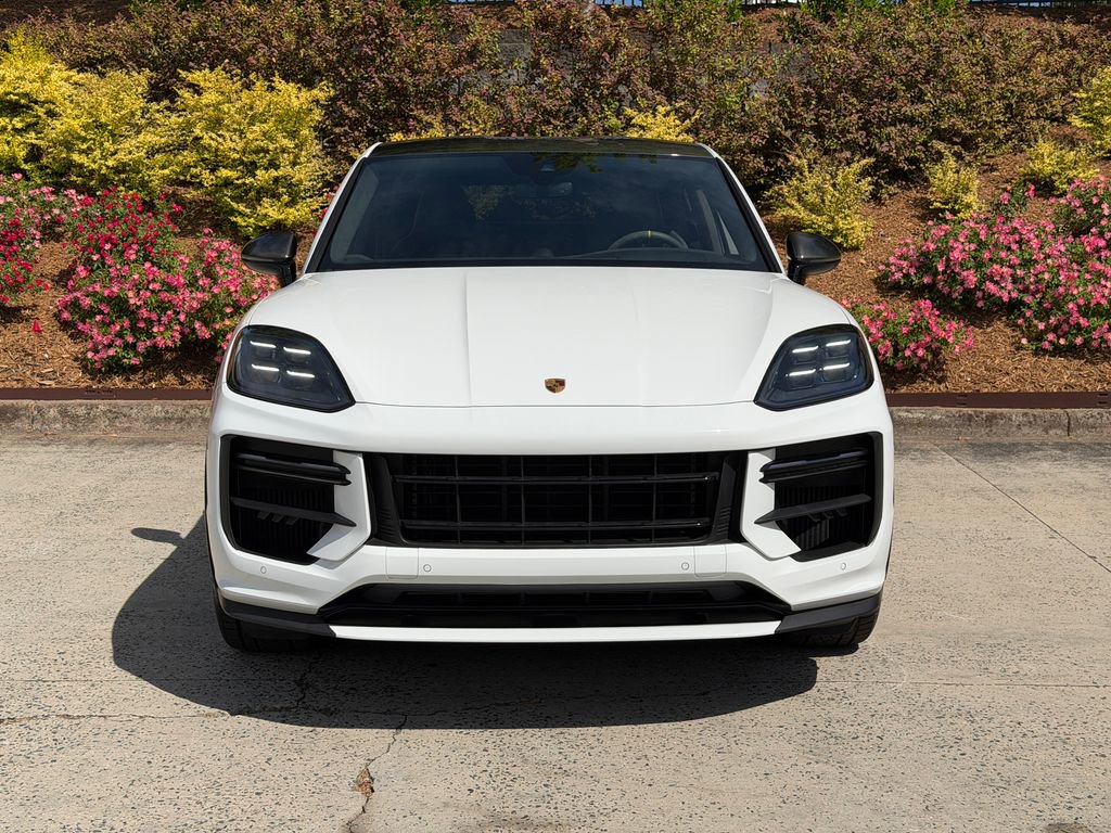Used 2024 Porsche Cayenne Turbo GT AWD/4WD image 8