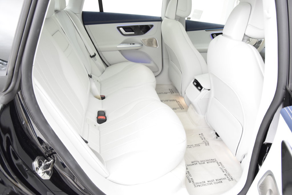 Used 2023 Mercedes-Benz EQE 350+ 4MATIC Sedan image 19
