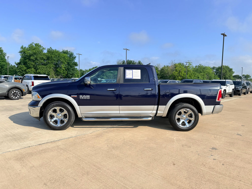 Used 2015 RAM 1500 Laramie w/ Convenience Group AWD/4WD image 8