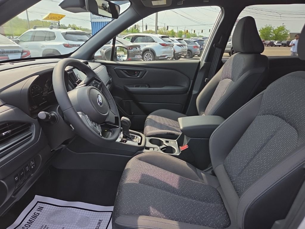 Certified 2025 Subaru Forester Premium image 17