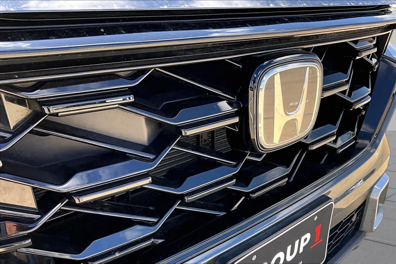 Used 2024 Honda CR-V Sport Touring image 26