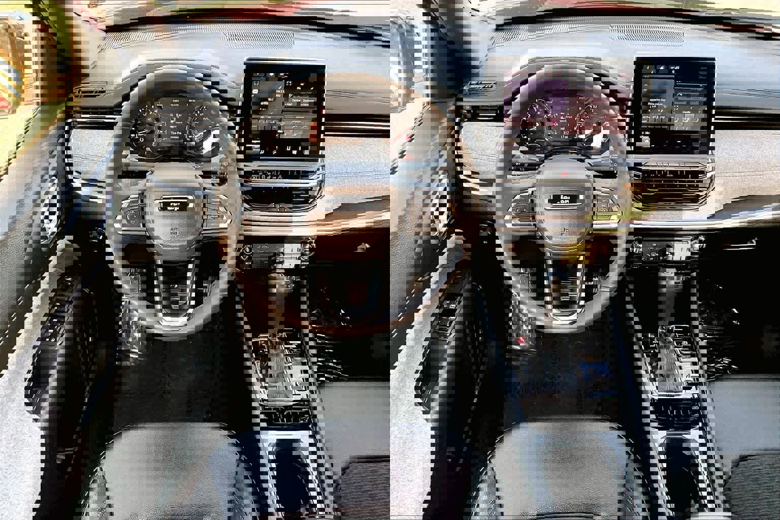 Certified 2024 Jeep Compass Latitude image 7