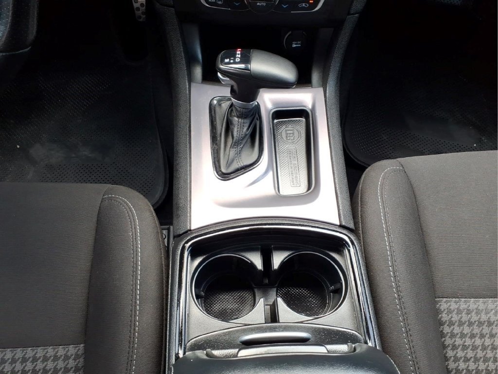 Used 2022 Dodge Charger R/T w/ Blacktop Package RWD image 18