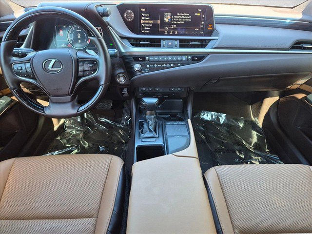 Certified 2021 Lexus ES 350 w/ Premium Package FWD image 16