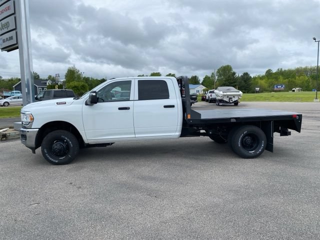 New 2024 RAM 3500 Tradesman w/ Chrome Appearance Group AWD/4WD video 2