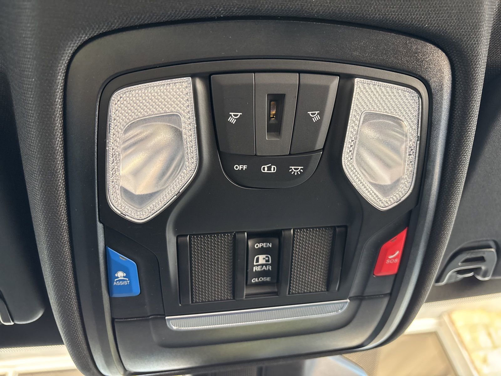 New 2026 RAM 1500 Express image 18