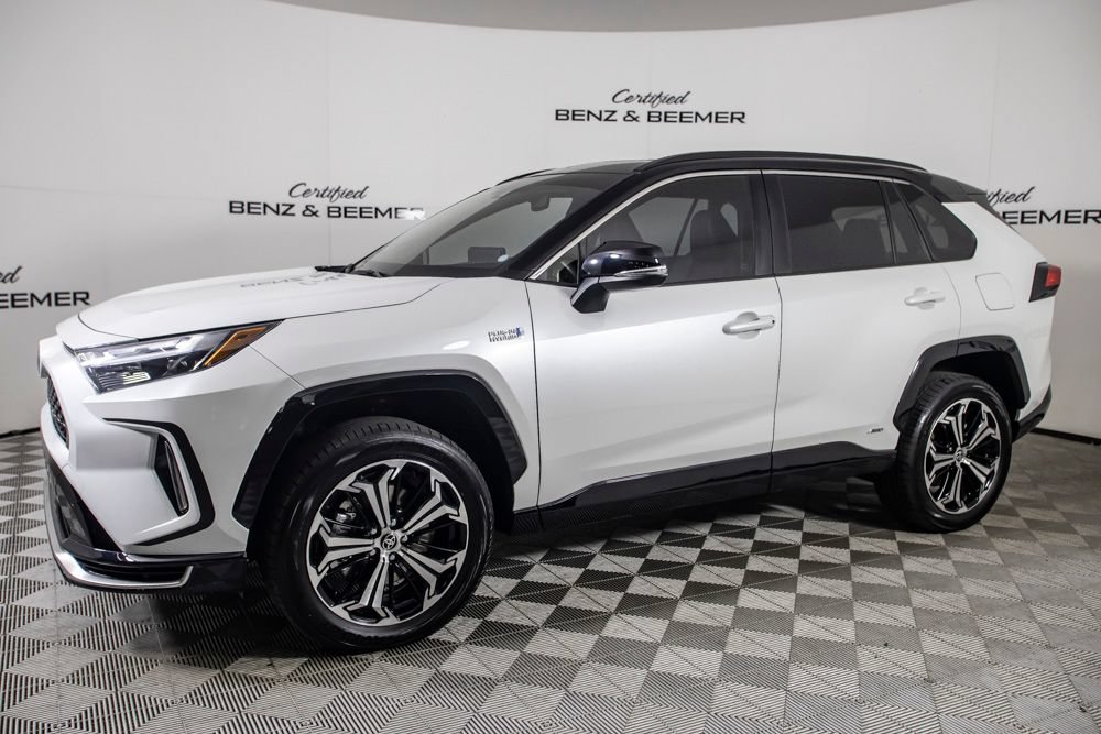 Used 2023 Toyota RAV4 XSE w/ Weather Package AWD/4WD image 8