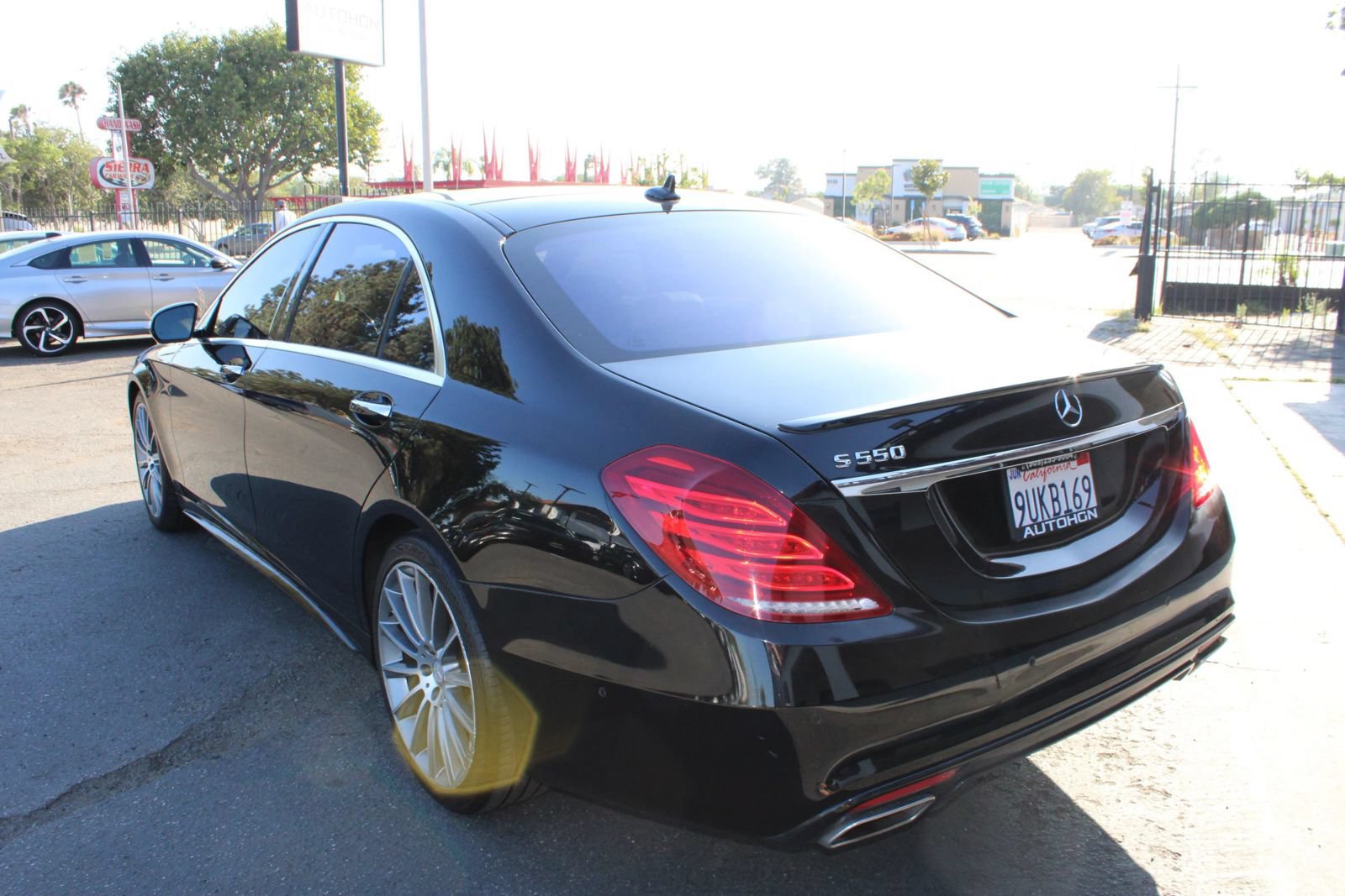 Used 2015 Mercedes-Benz S 550 Sedan image 43