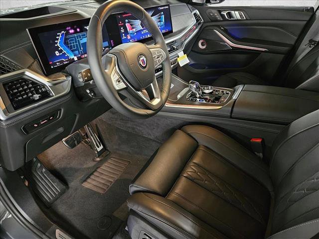 New 2025 BMW ALPINA XB7 image 9